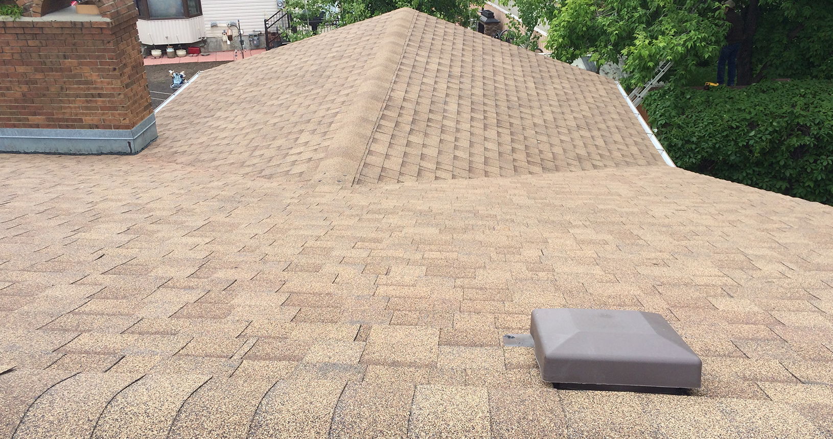 J&M Roofing Services: Asphalt Shingle Residential Roof